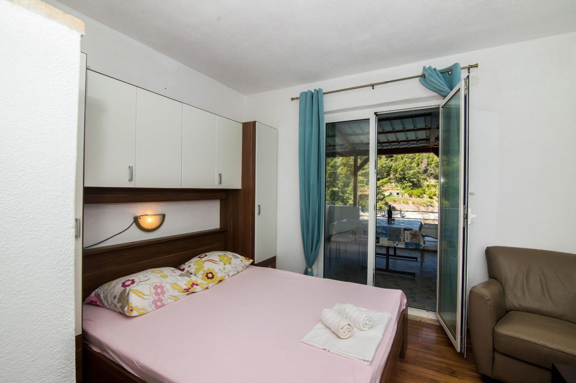 Apartments Jelena Bogomolje Dış mekan fotoğraf